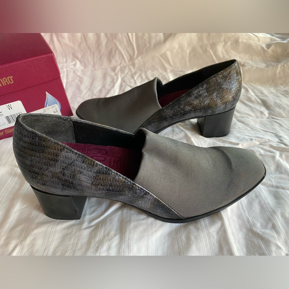 Munro grey shoes with grey snakeskin.